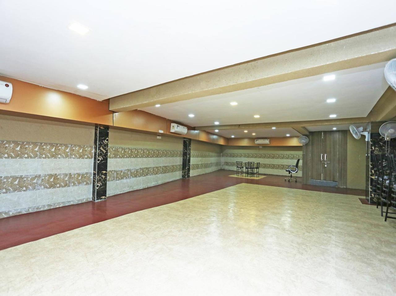 Oyo 16472 Hotel Shree Balram International Raipur  Bagian luar foto