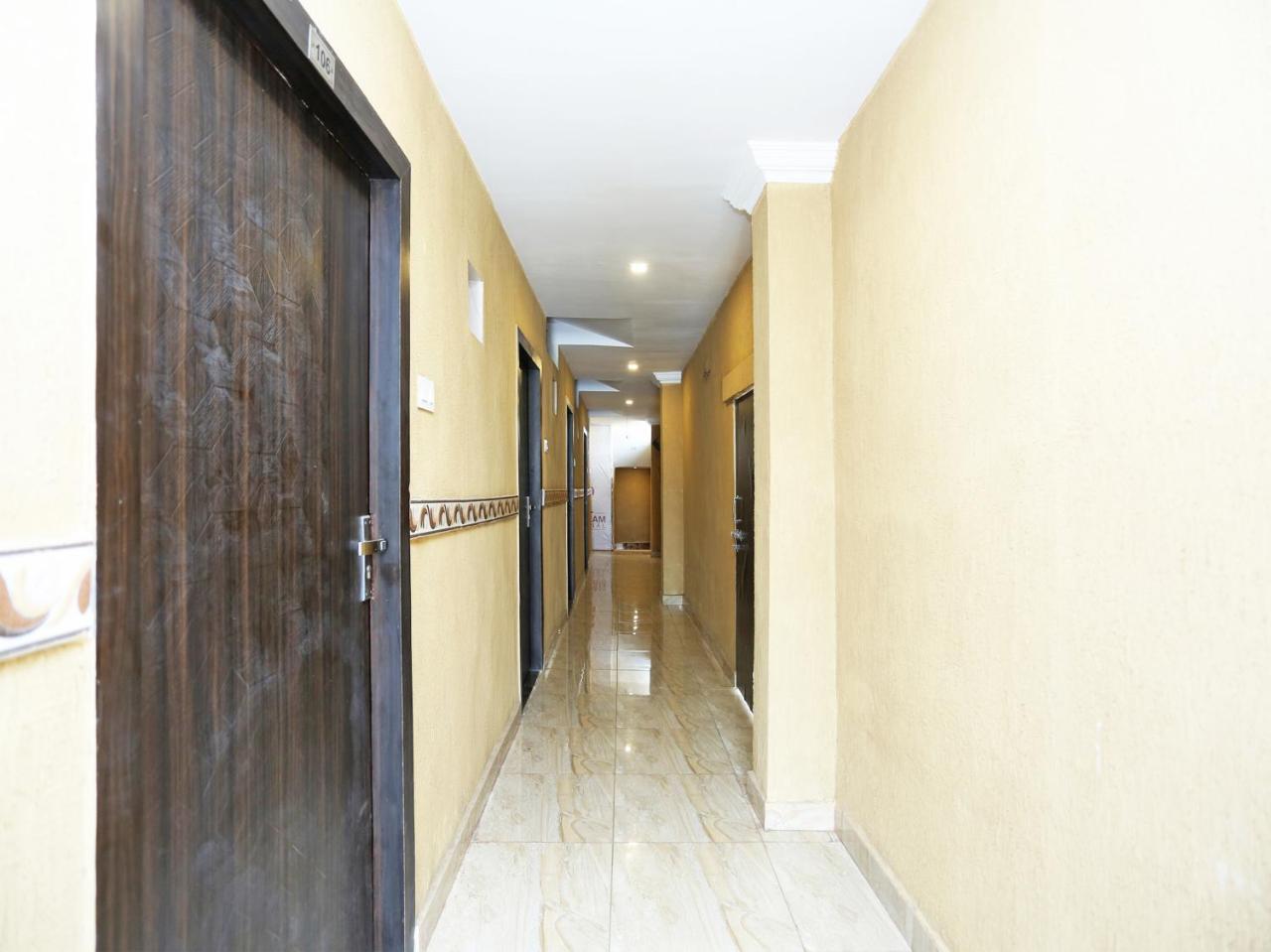 Oyo 16472 Hotel Shree Balram International Raipur  Bagian luar foto