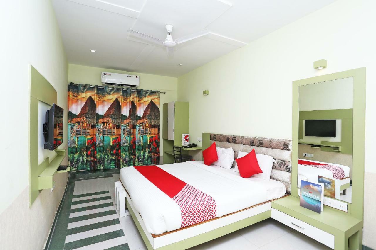 Oyo 16472 Hotel Shree Balram International Raipur  Bagian luar foto